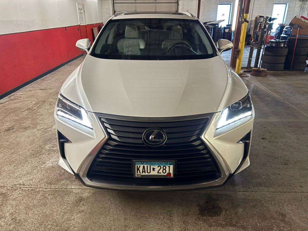 2017 Lexus RX Image 9