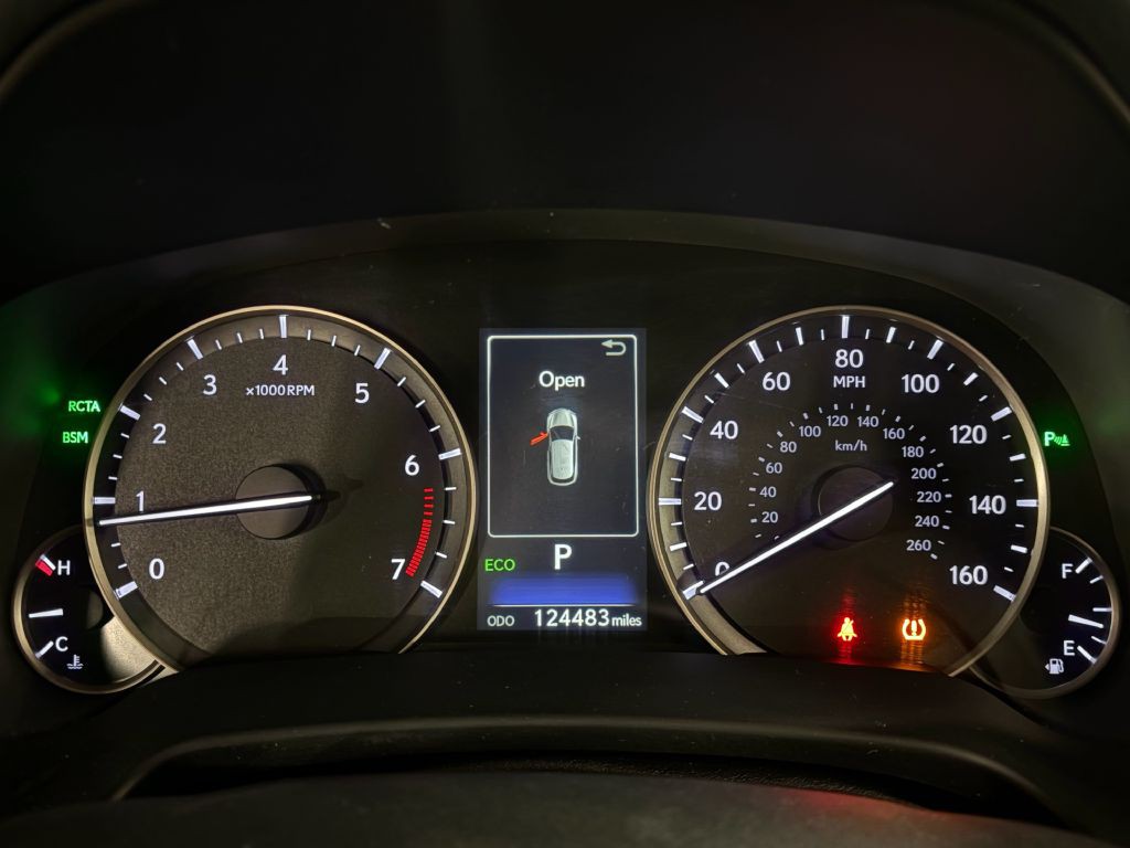 2017 Lexus RX Image 12