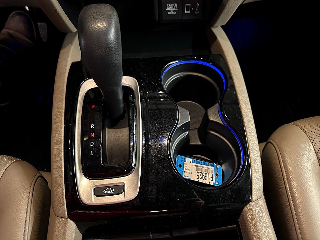 2018 Honda Ridgeline Image 21