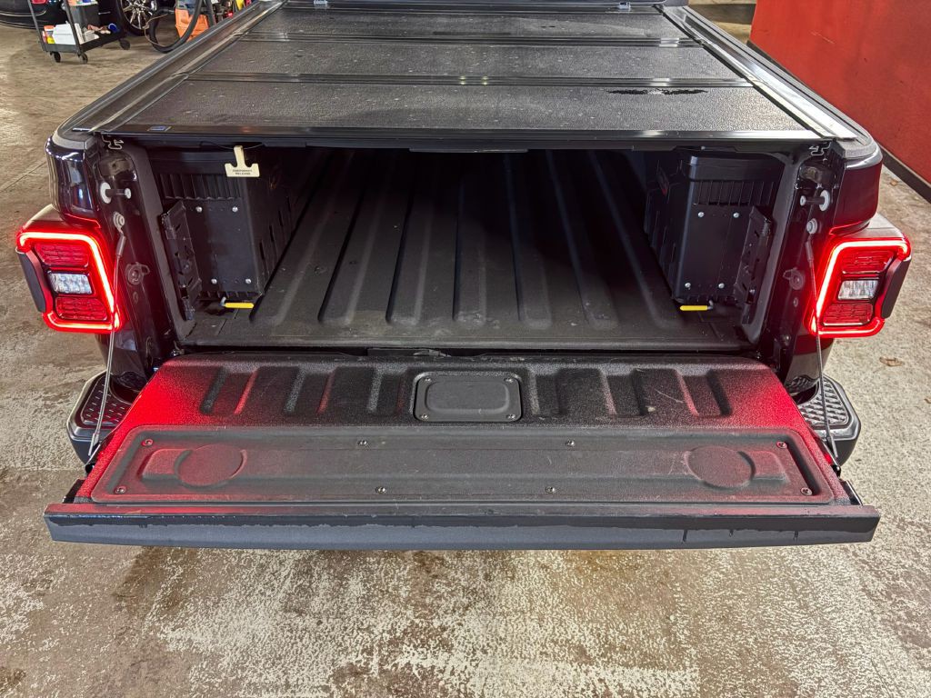 2020 Jeep Gladiator Image 19