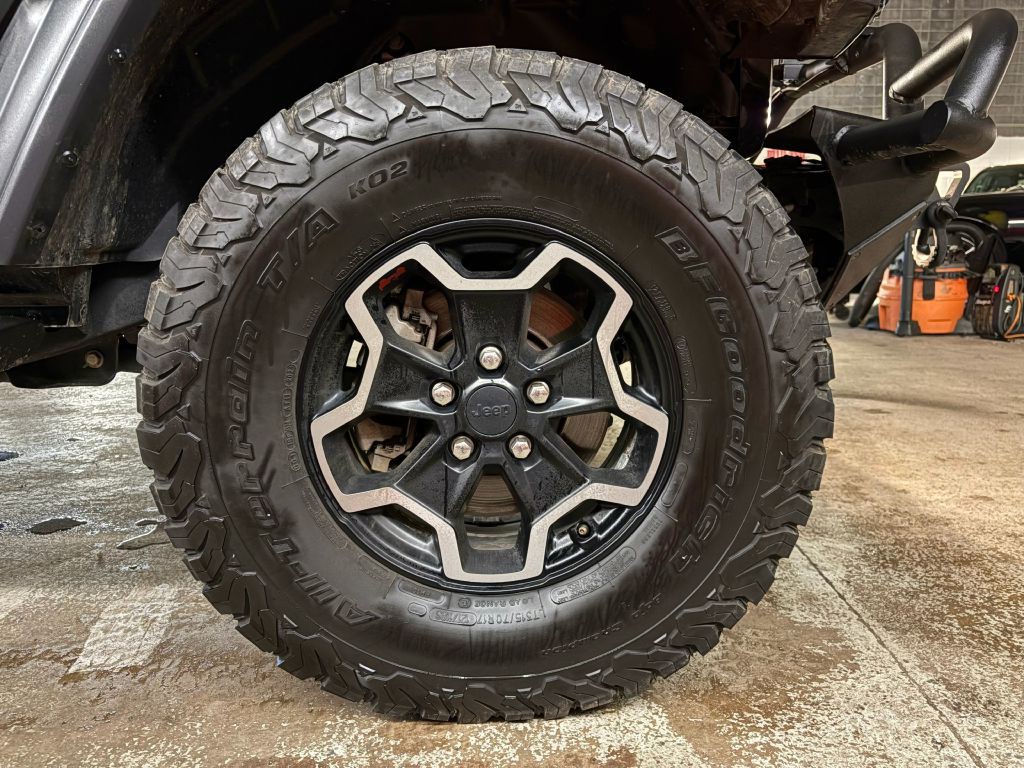 2020 Jeep Gladiator Image 24