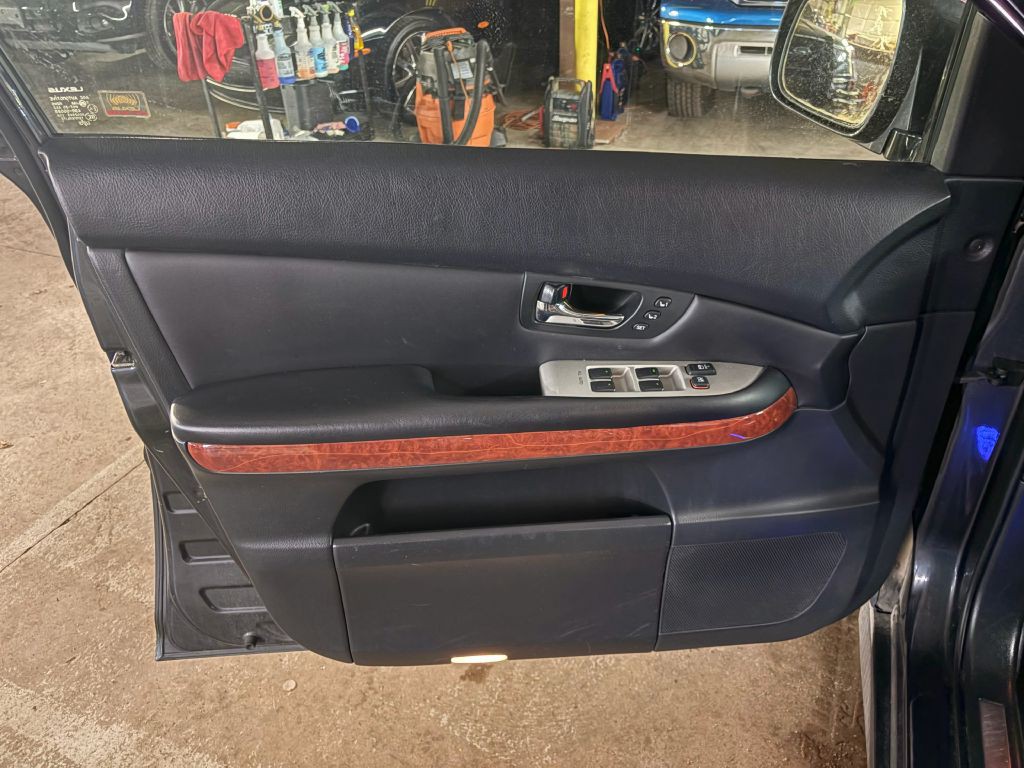 2008 Lexus RX Image 18