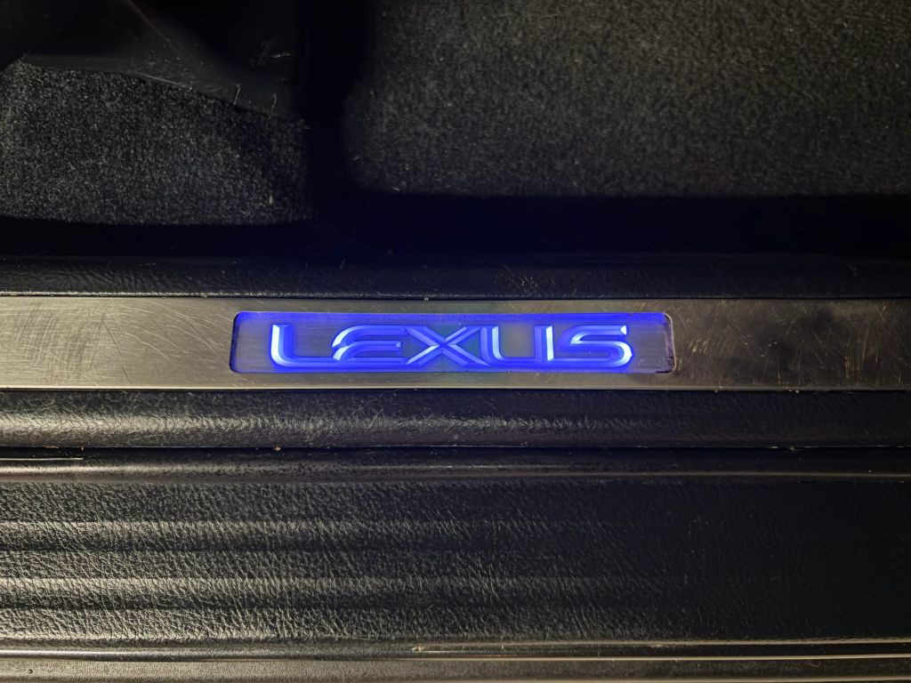 2008 Lexus RX Image 25