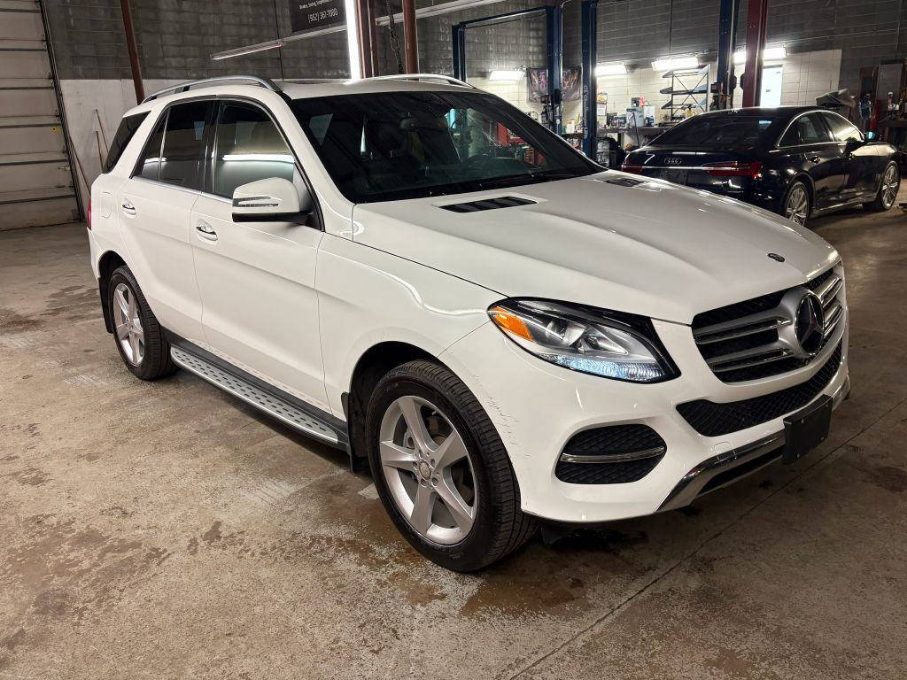 2016 Mercedes-Benz GLE-Class Image 8