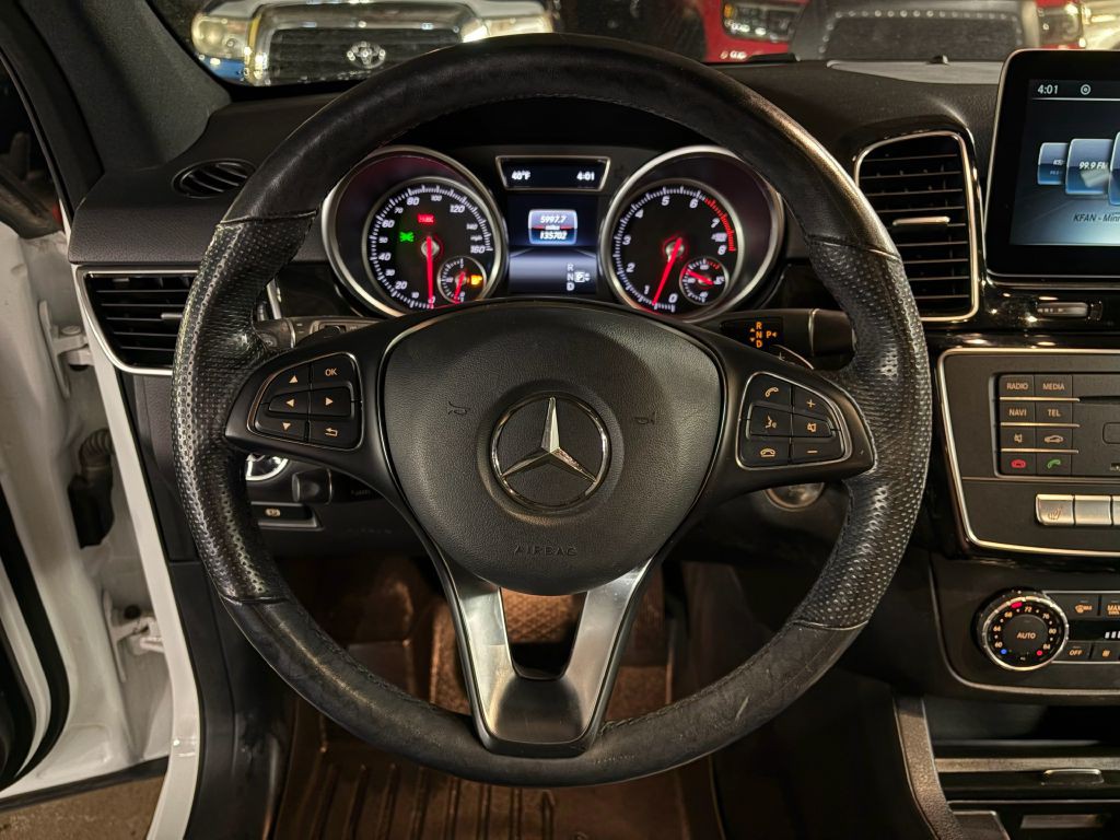 2016 Mercedes-Benz GLE-Class Image 11
