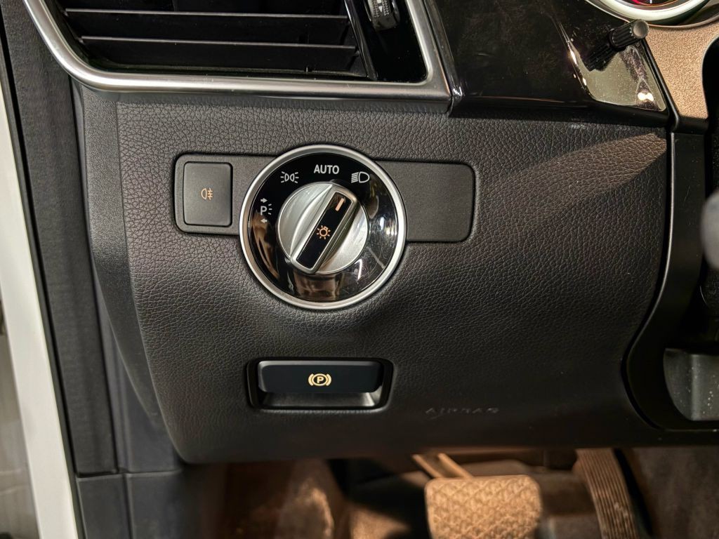 2016 Mercedes-Benz GLE-Class Image 19