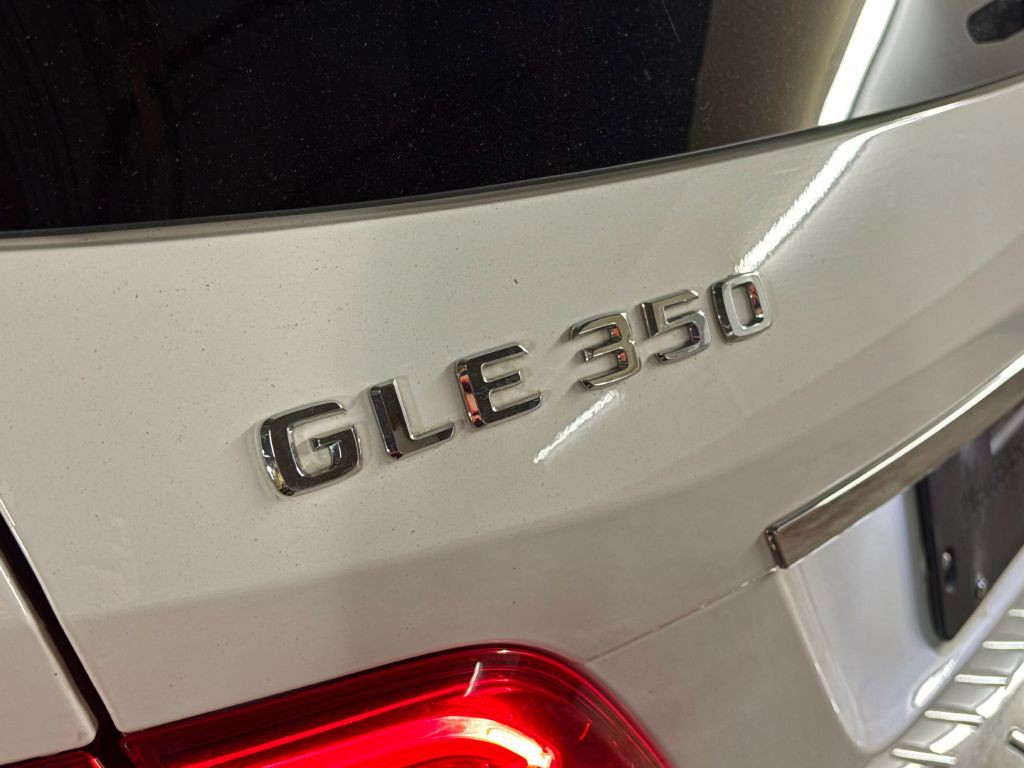 2016 Mercedes-Benz GLE-Class Image 28