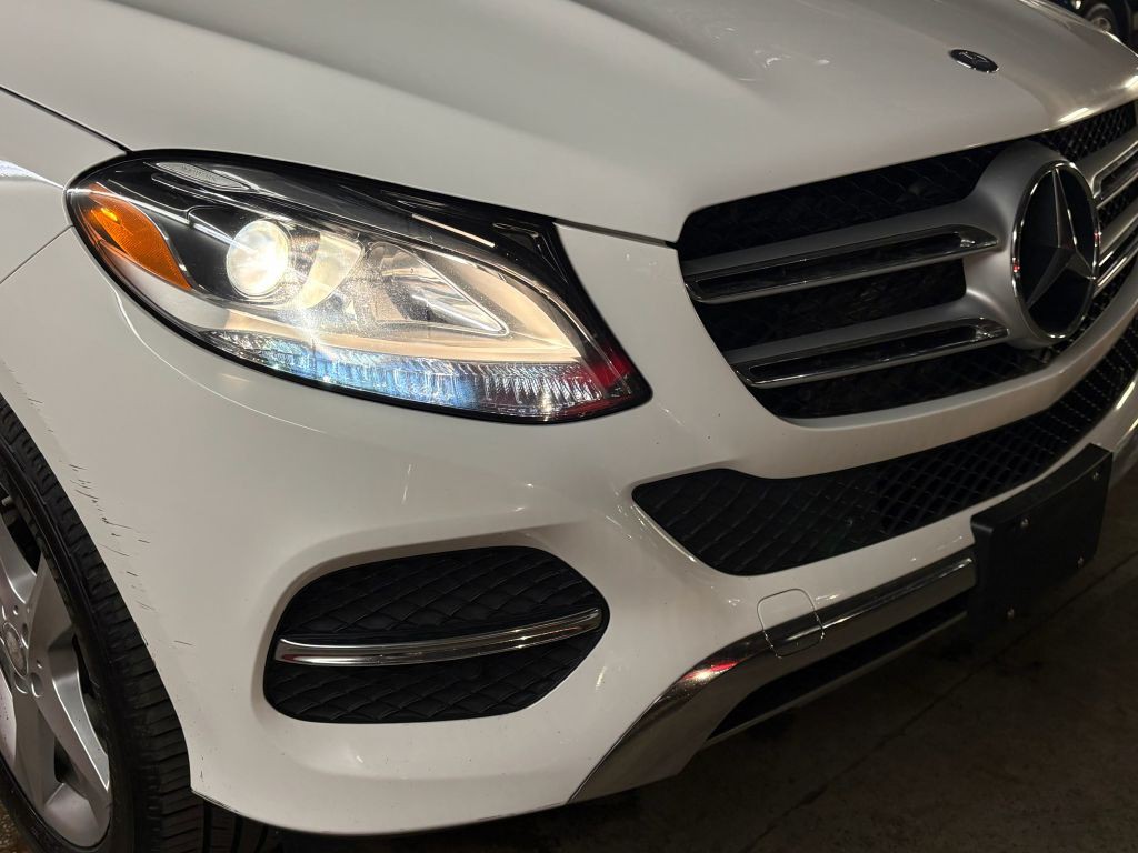 2016 Mercedes-Benz GLE-Class Image 30