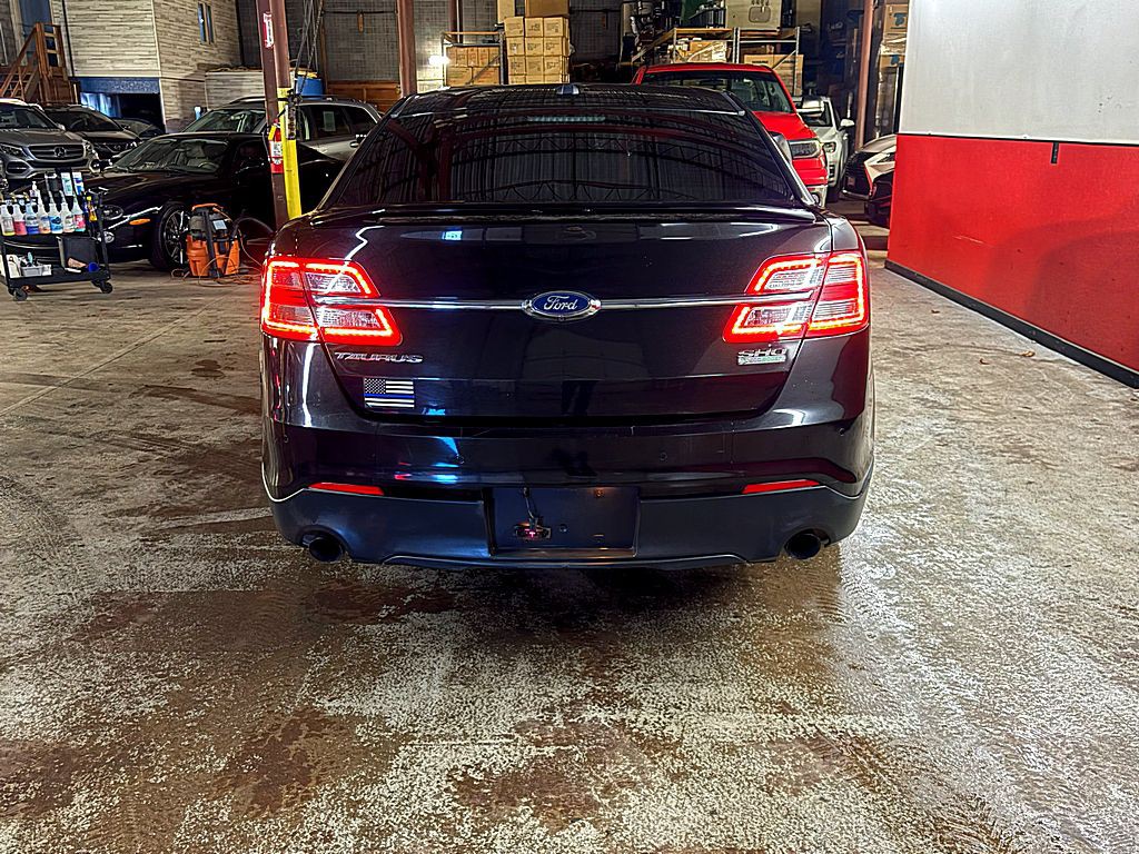2015 Ford Taurus Image 6