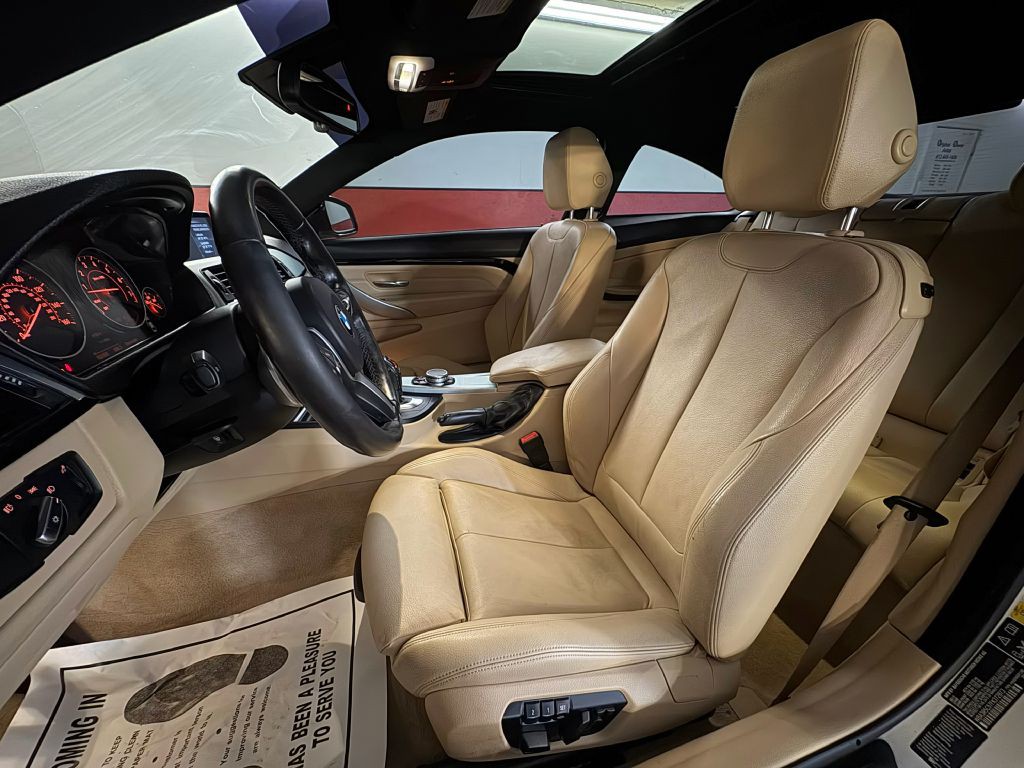 2015 BMW 4 Series Image 10