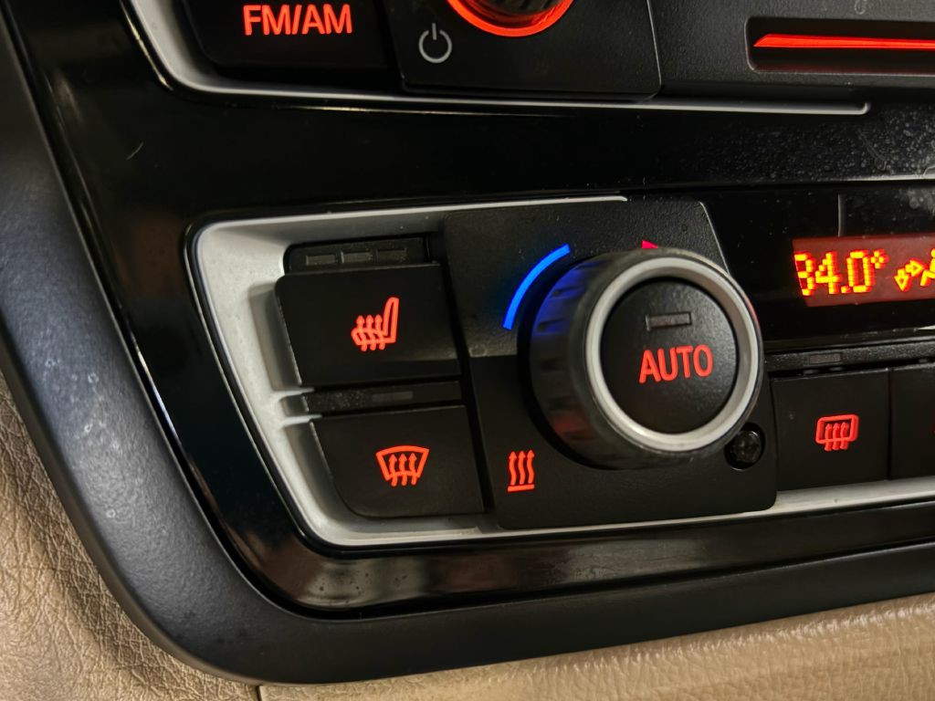 2015 BMW 4 Series Image 17