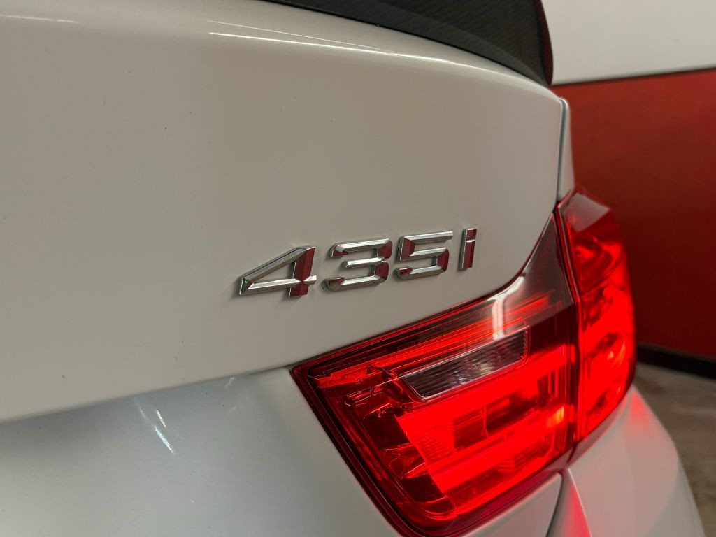 2015 BMW 4 Series Image 29