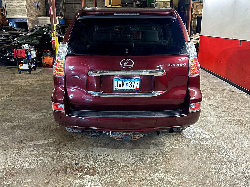 2015 Lexus GX Image 6