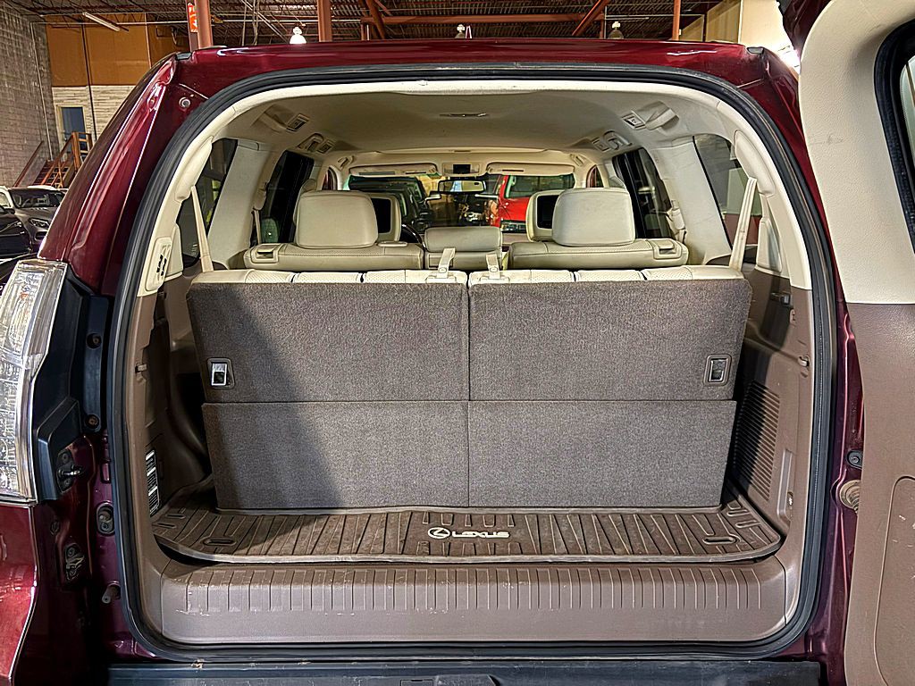 2015 Lexus GX Image 29