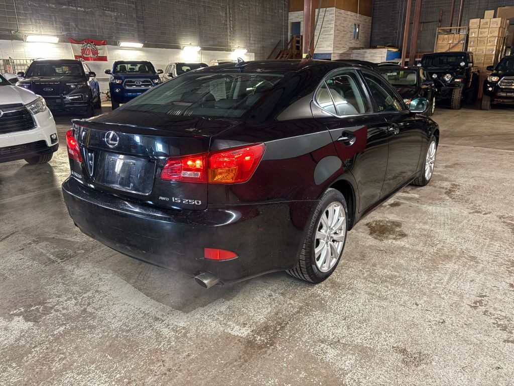 2008 Lexus IS Image 7