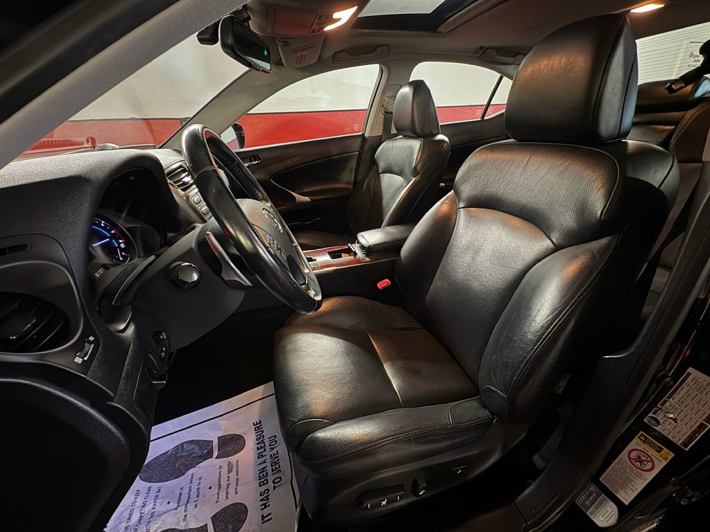 2008 Lexus IS Image 10