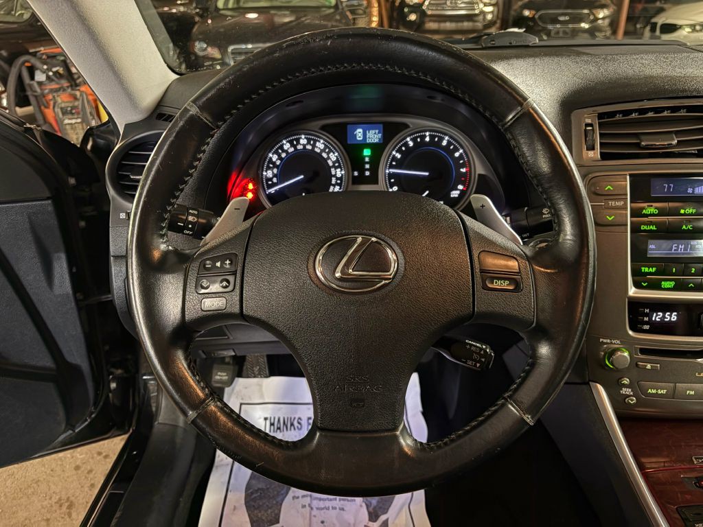 2008 Lexus IS Image 11