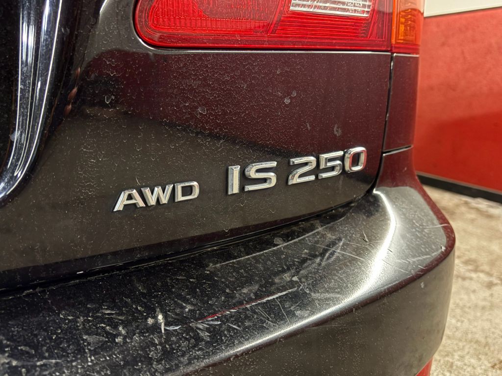 2008 Lexus IS Image 25