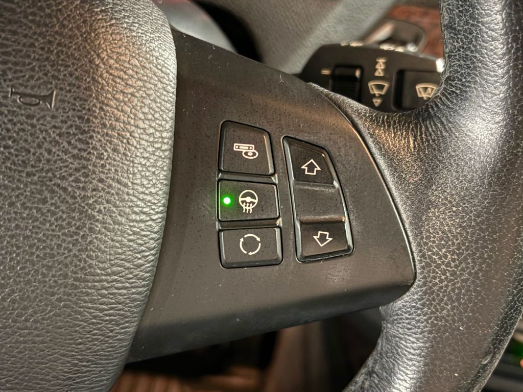 2012 BMW X5 Image 16