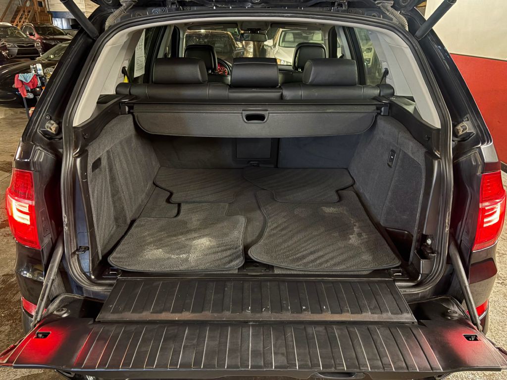 2012 BMW X5 Image 22