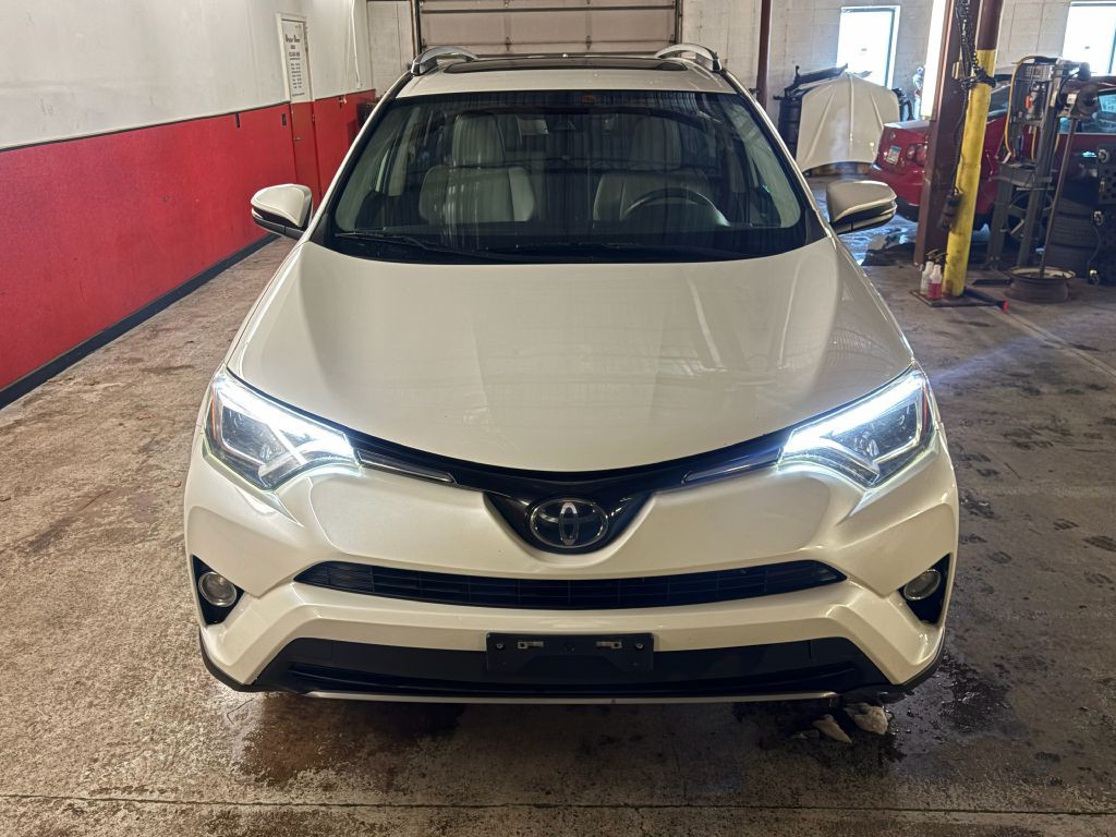 2017 Toyota Rav4 Image 9