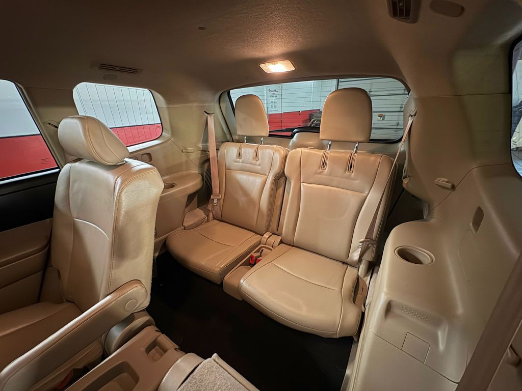 2013 Toyota Highlander Image 22