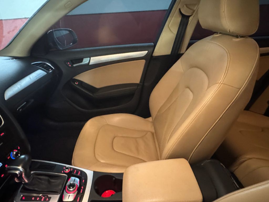 2016 Audi A4 Image 17