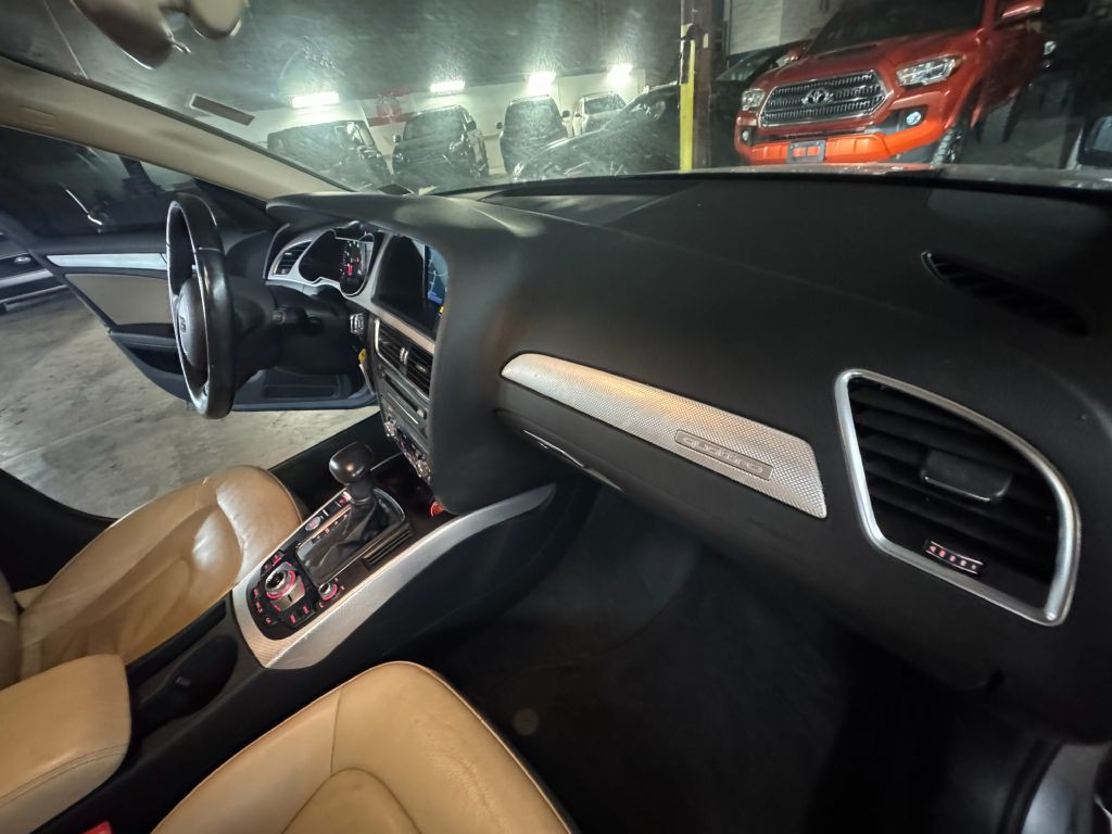 2016 Audi A4 Image 23