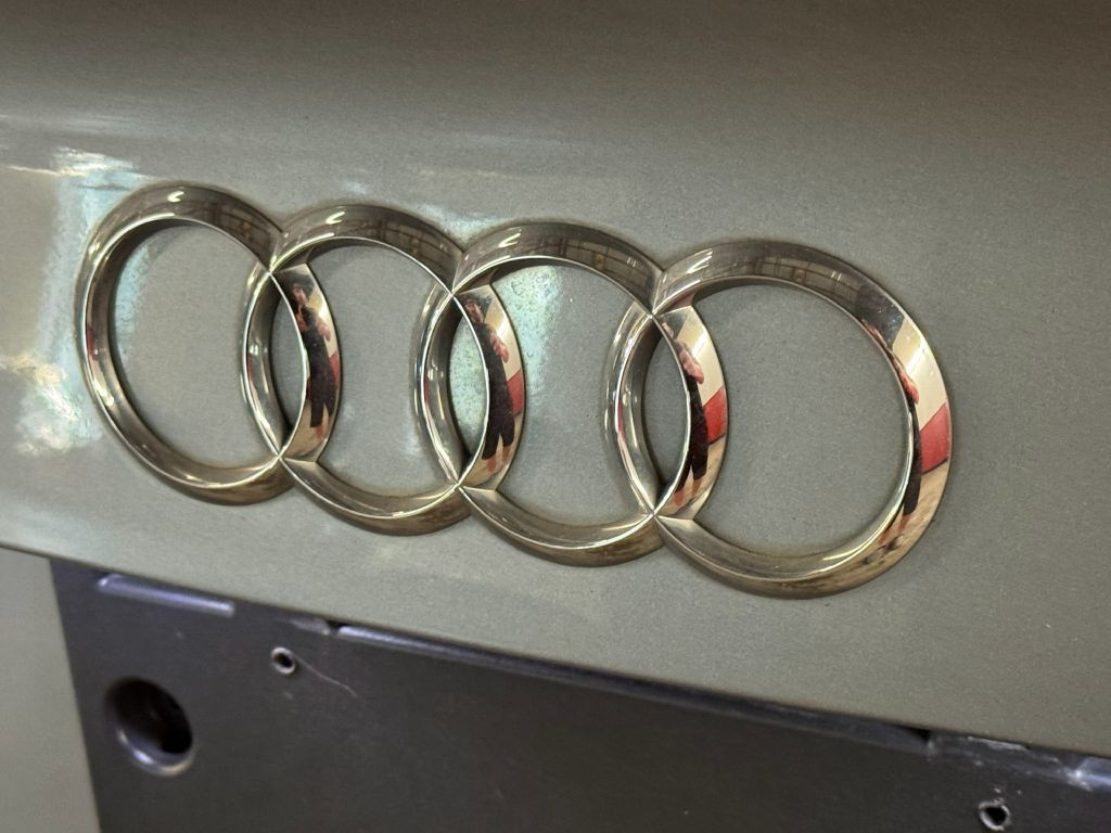 2016 Audi A4 Image 28