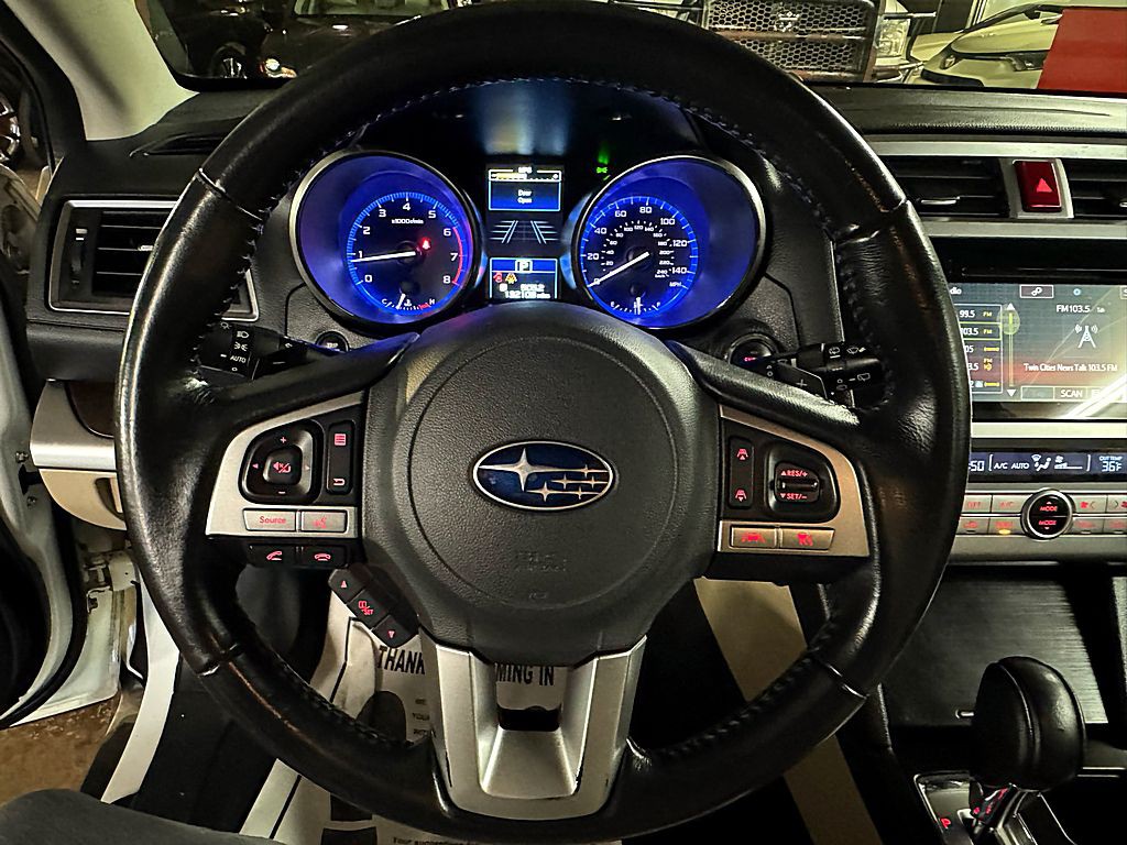 2016 Subaru Outback Image 13