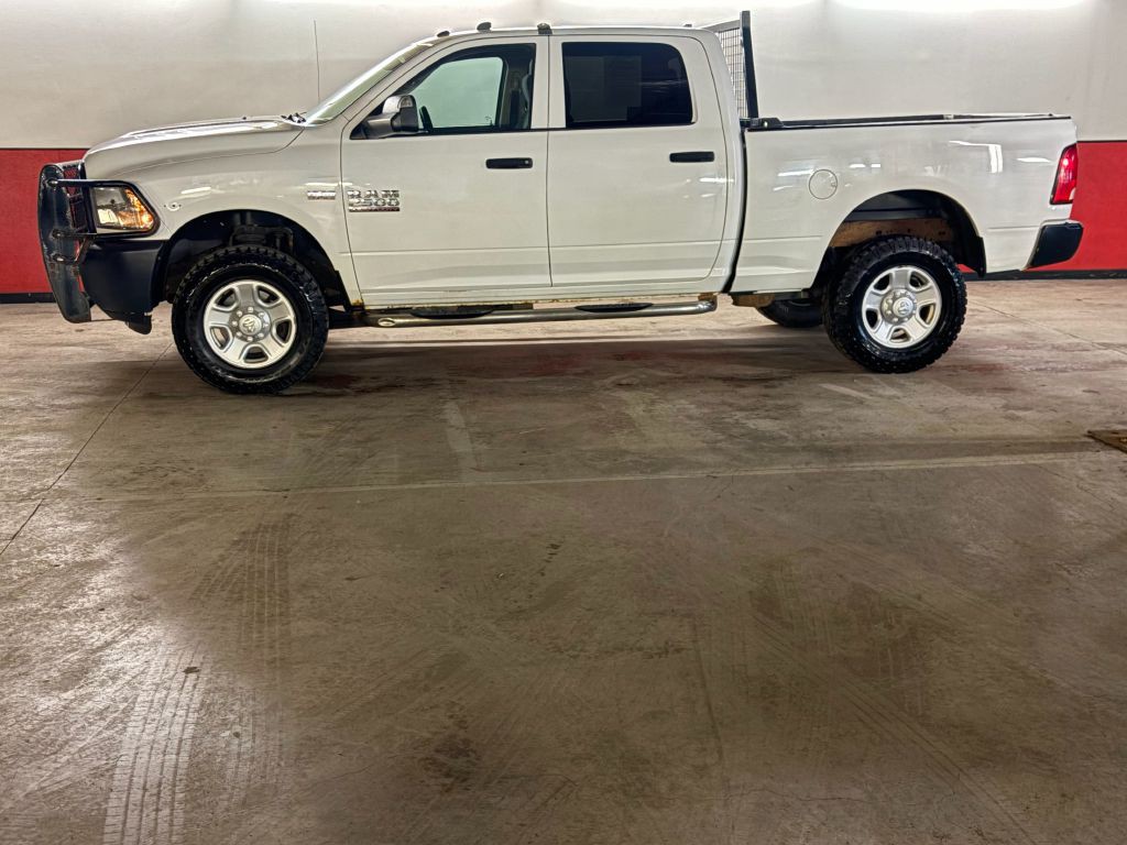 2016 RAM 2500 Image 4