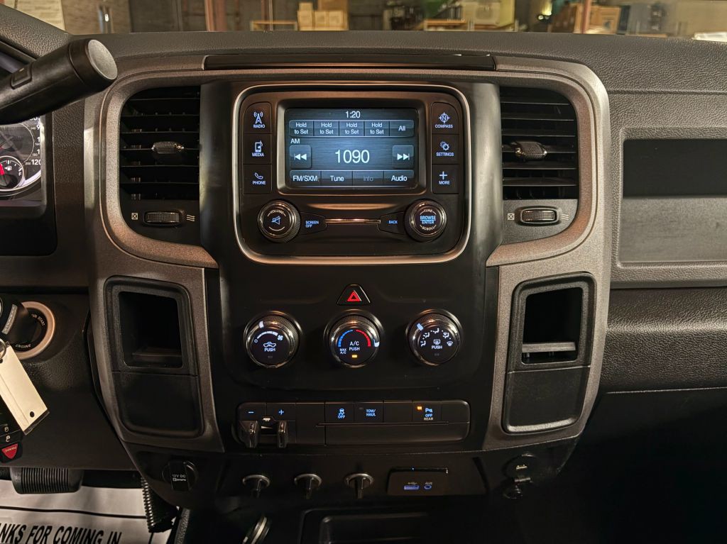 2016 RAM 2500 Image 13