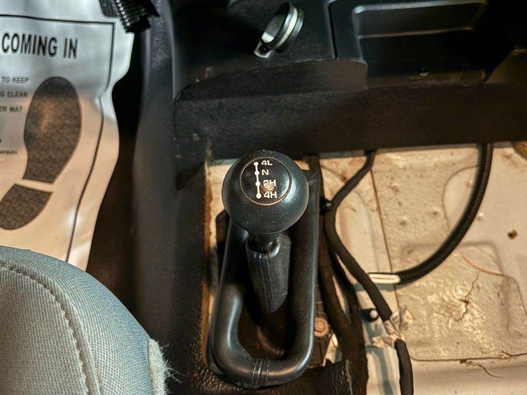 2016 RAM 2500 Image 14