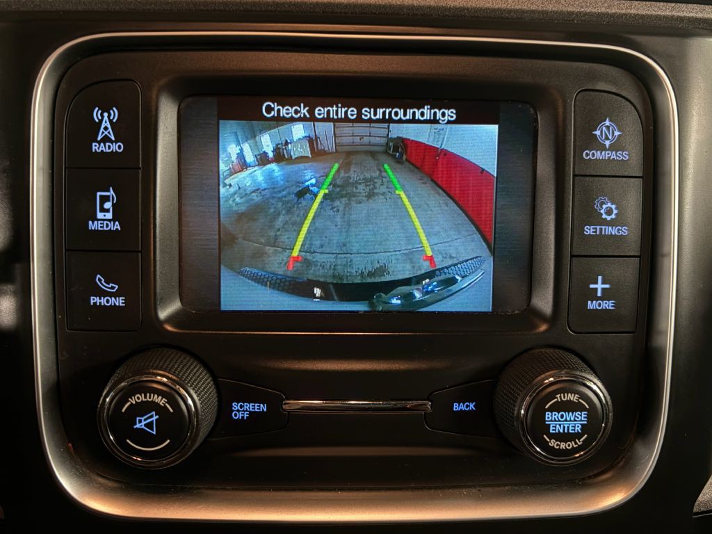 2016 RAM 2500 Image 15