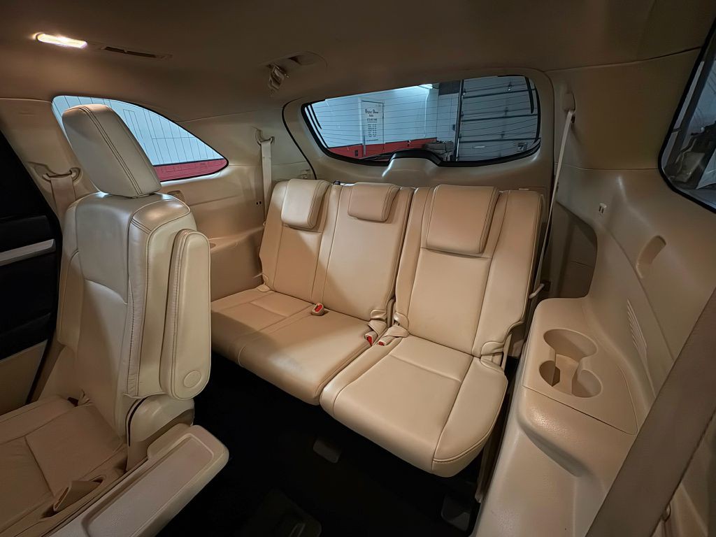 2015 Toyota Highlander Image 23