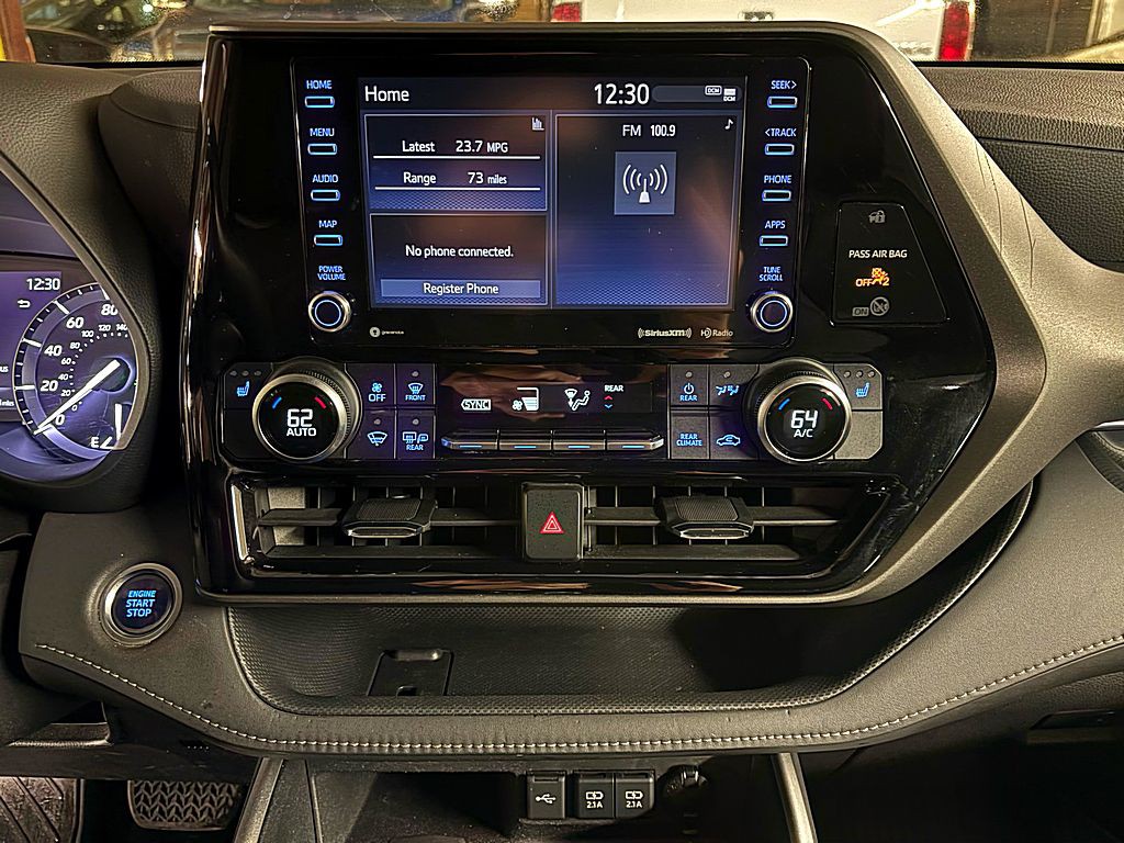 2021 Toyota Highlander Image 13