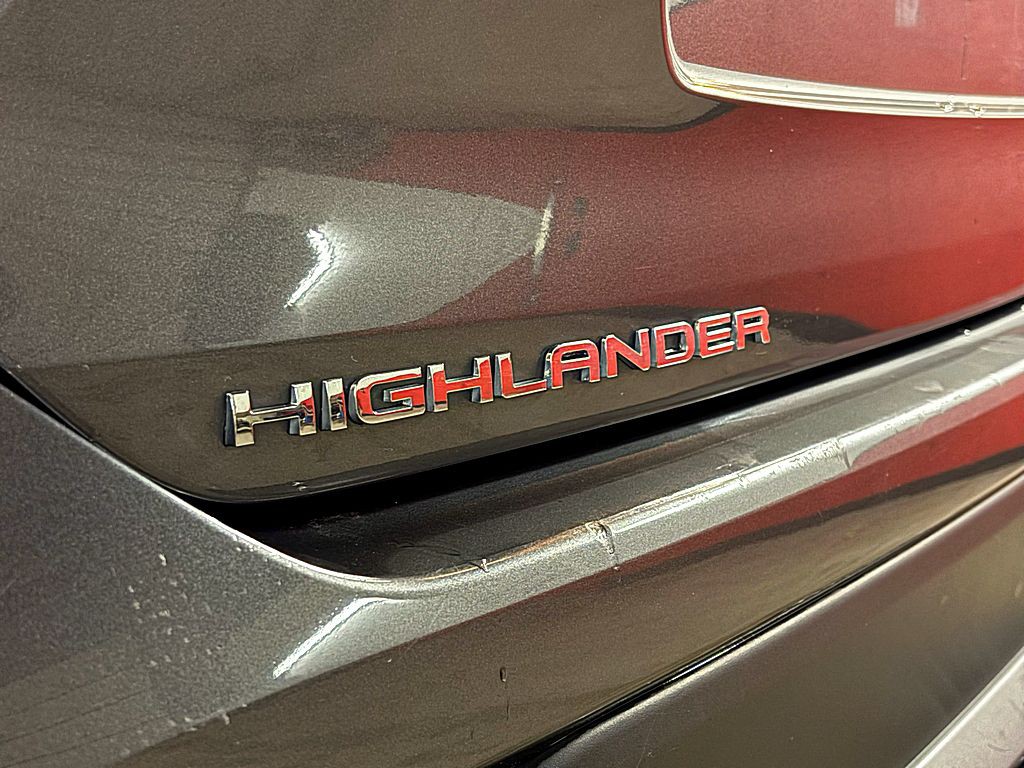 2021 Toyota Highlander Image 30