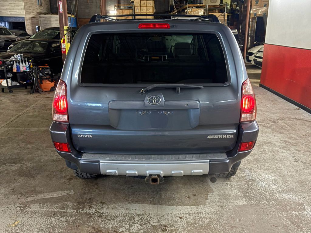 2003 Toyota 4Runner Image 6