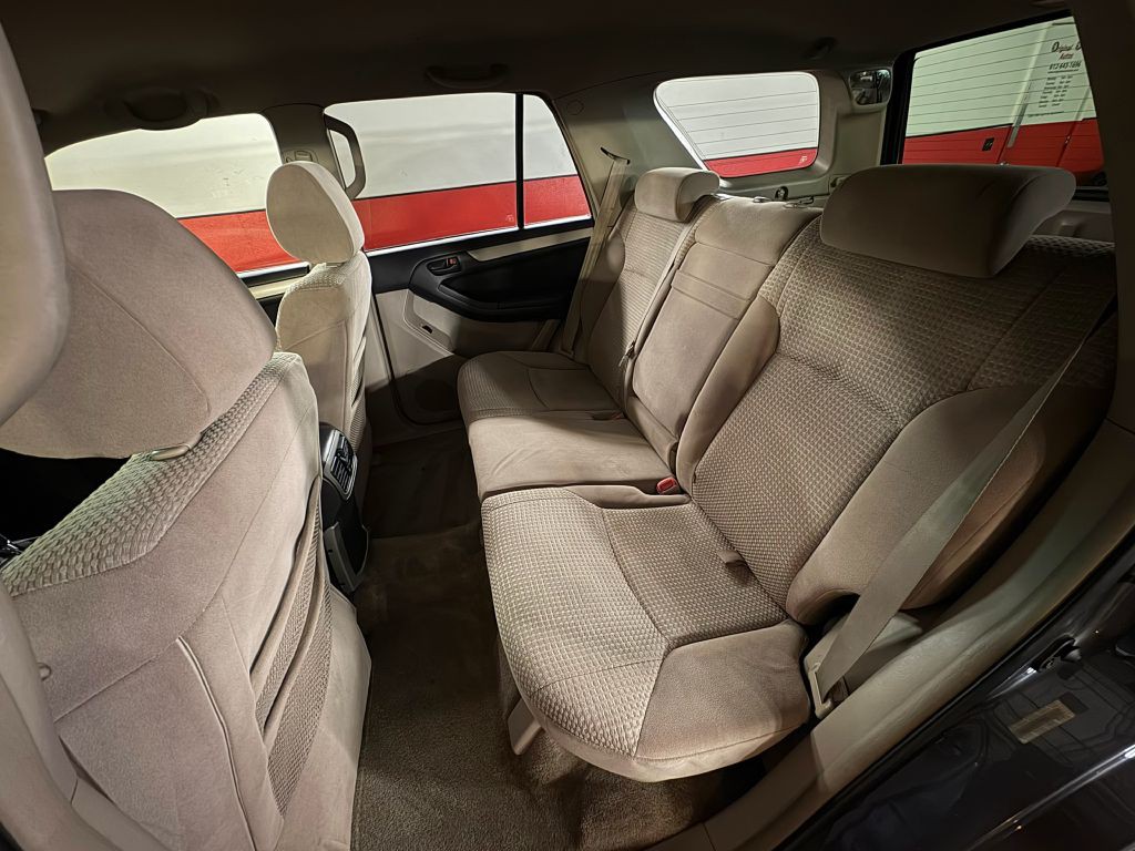 2003 Toyota 4Runner Image 15