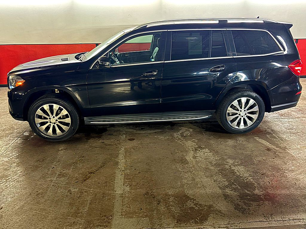 2017 Mercedes-Benz GLS-Class Image 4