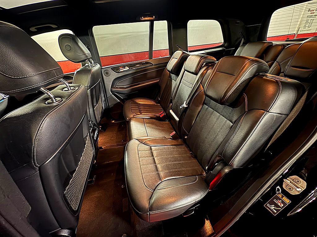 2017 Mercedes-Benz GLS-Class Image 21