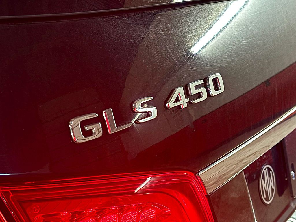 2017 Mercedes-Benz GLS-Class Image 31