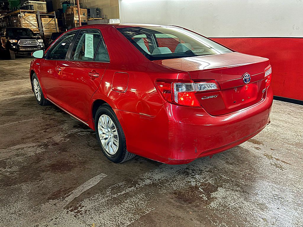 2012 Toyota Camry Image 5