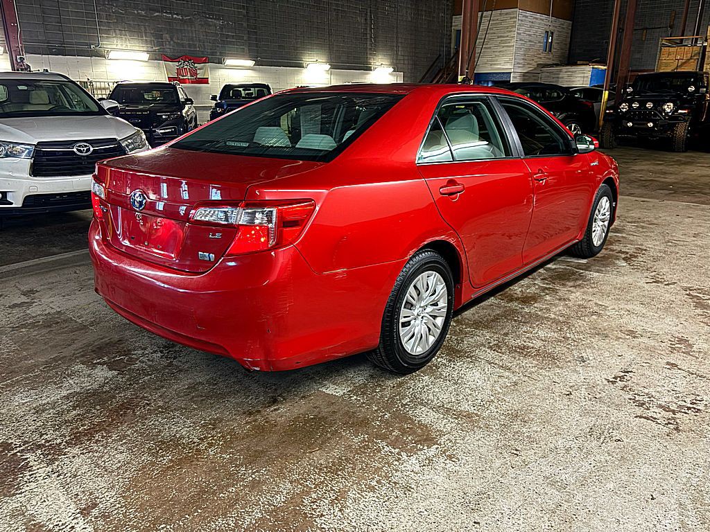 2012 Toyota Camry Image 7