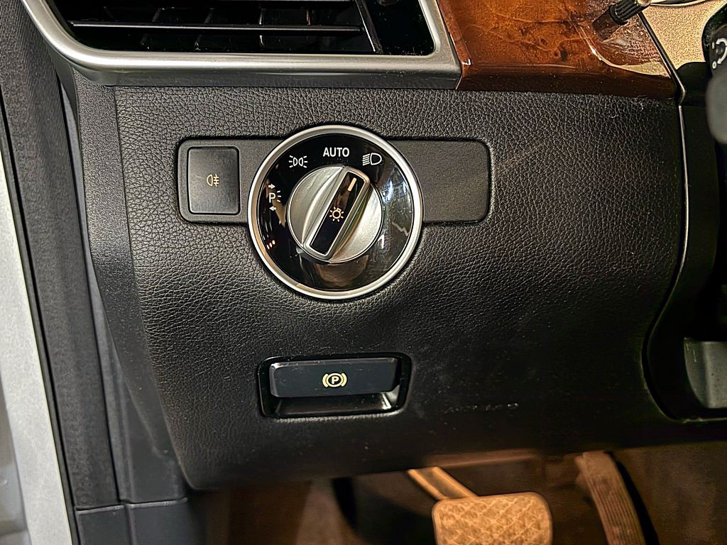 2016 Mercedes-Benz GLE-Class Image 19