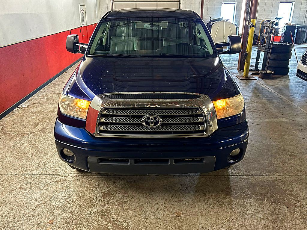 2008 Toyota Tundra Image 9