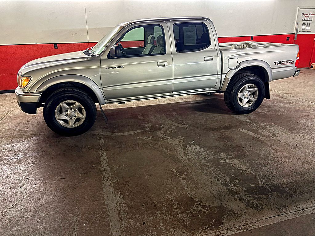 2004 Toyota Tacoma Image 4