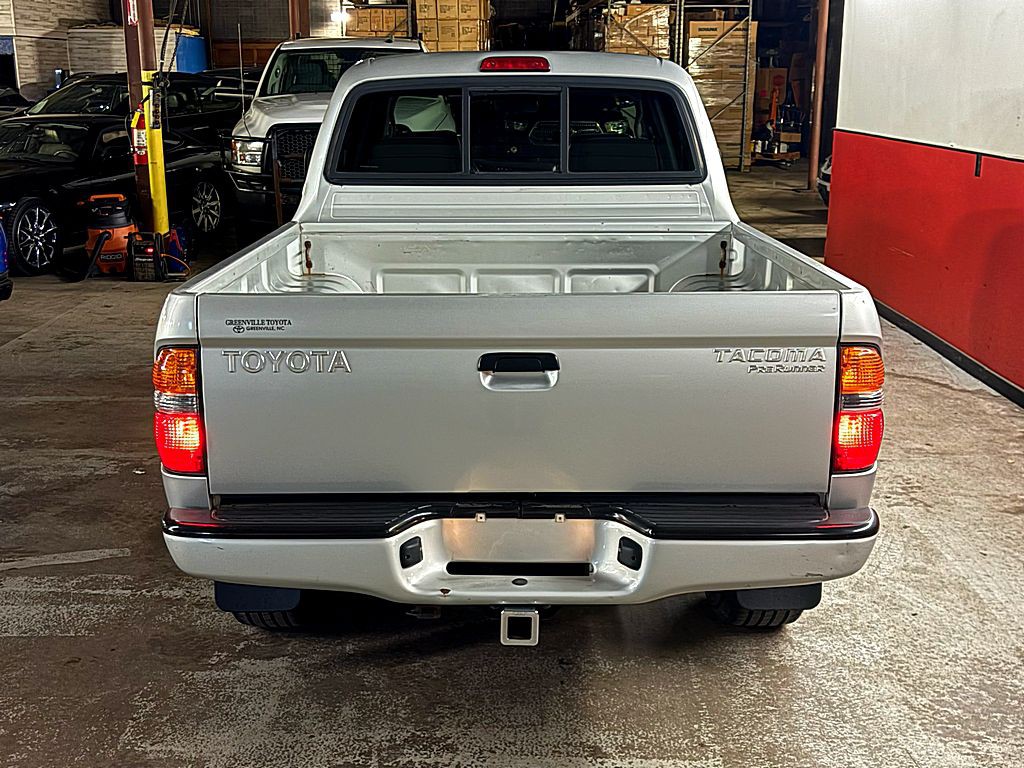 2004 Toyota Tacoma Image 6