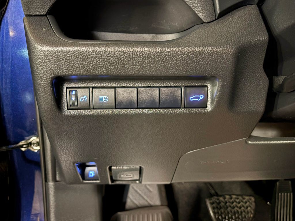 2021 Toyota Rav4 Image 18