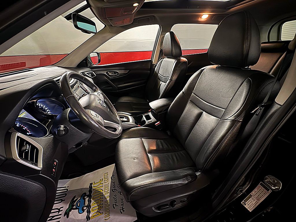 2016 Nissan Rogue Image 10